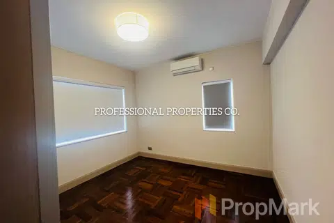 Repulse Bay Garden - Photo 5