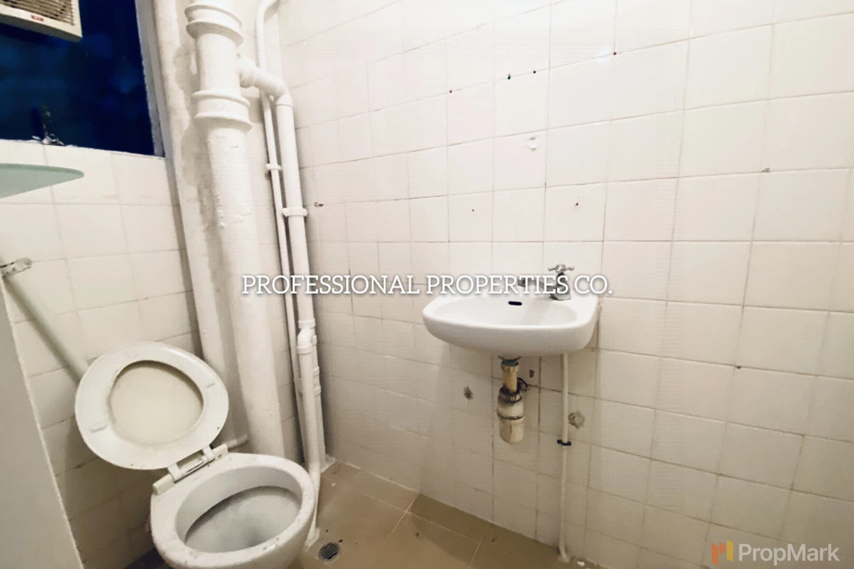 Unicorn Gardens - Photo 23