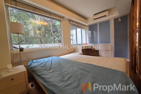 Silver Jubilee Mansion - Photo 3