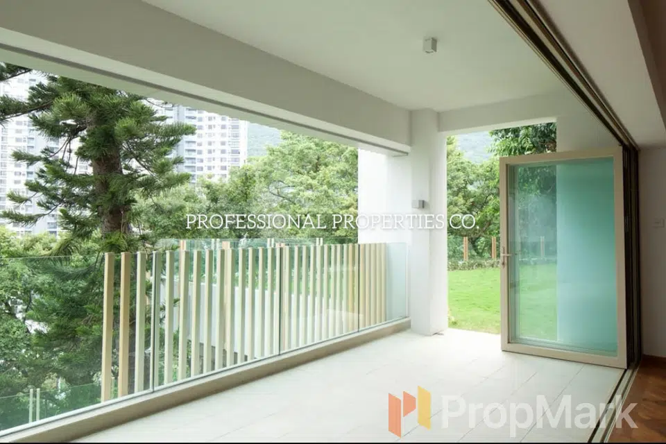 3 Headland Road - Photo 1