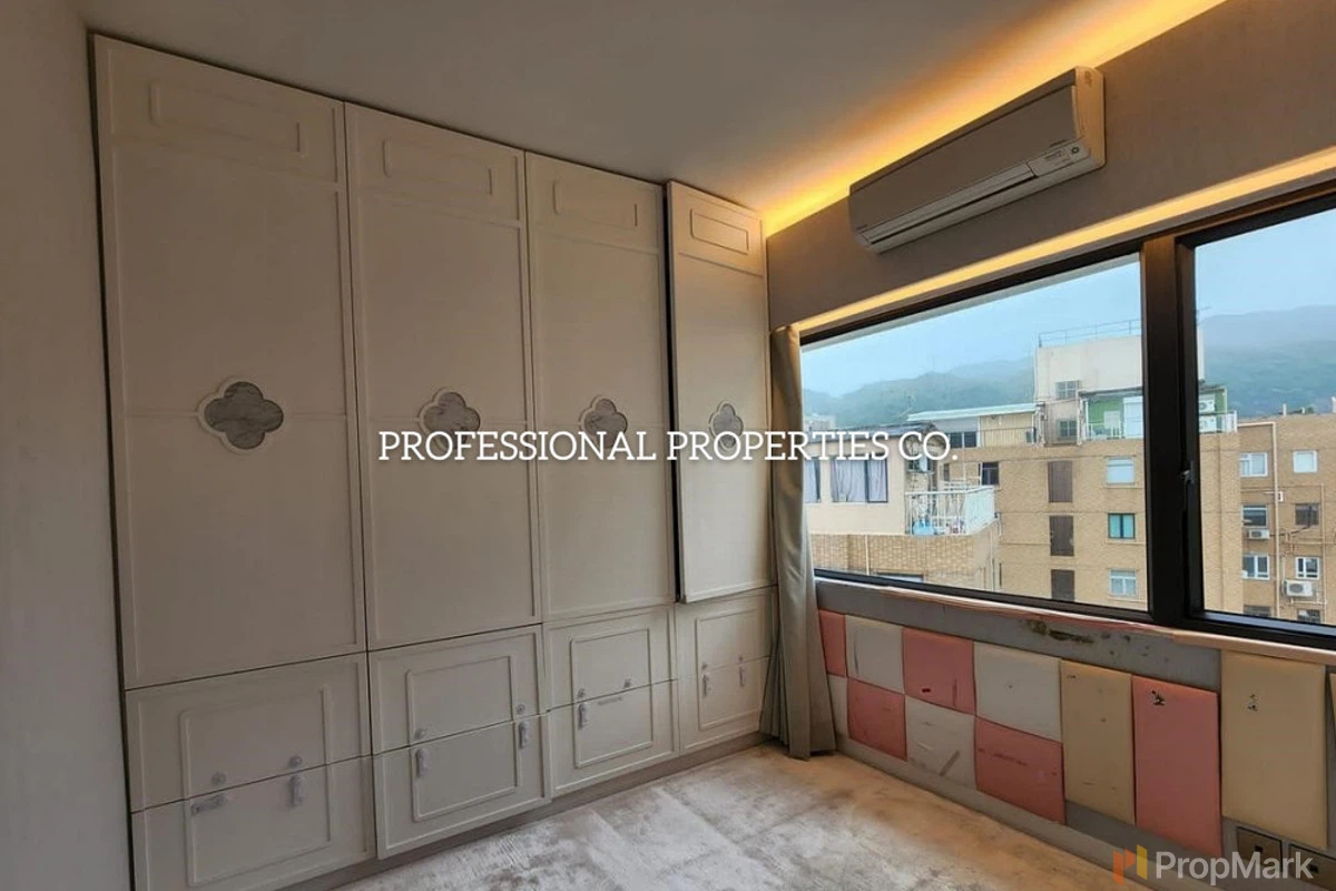 Yick King Building - Photo 13