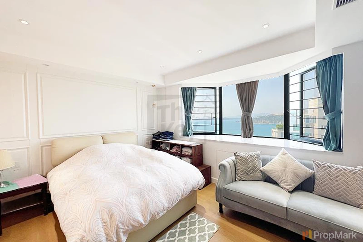 South Bay Towers - Photo 6