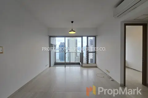 Island Crest - Photo