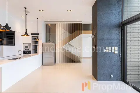 The Beachfront - Photo 5