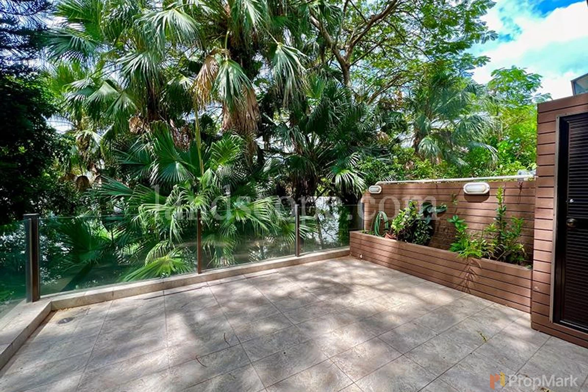 Shouson Garden - Photo 2