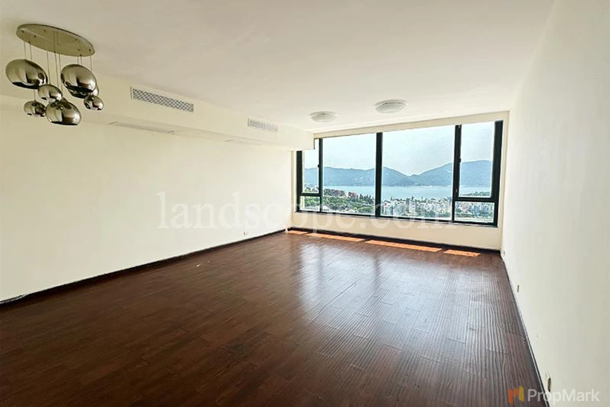 Cape Court - Photo 4