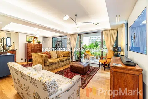 Manly Mansion - Photo 2