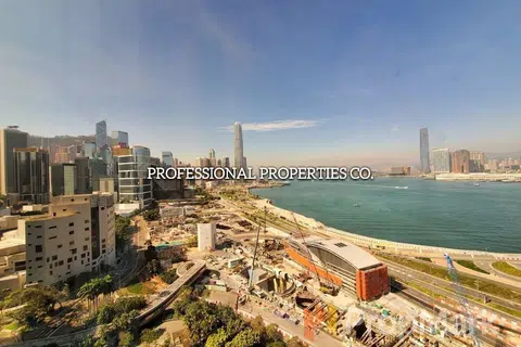 Convention Plaza Apartments - Photo