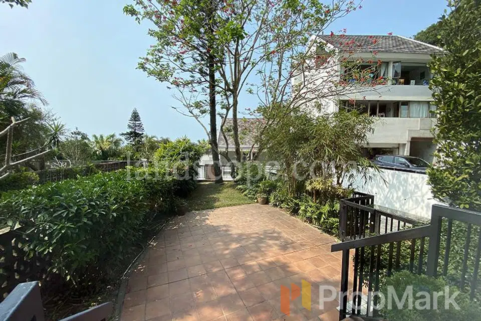 Mount Austin Estate - Photo 1
