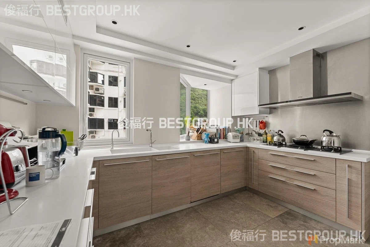 South Bay Towers - Photo 10