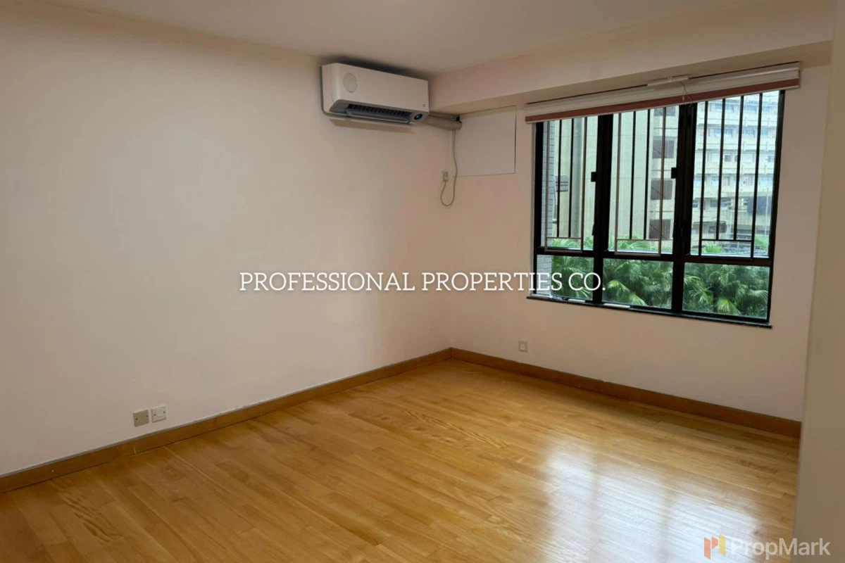 Wilshire Towers - Photo 18