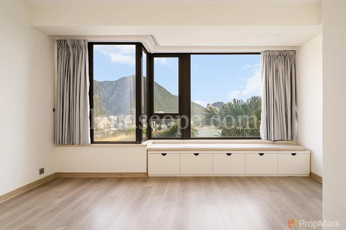 The Beachfront - Photo 13