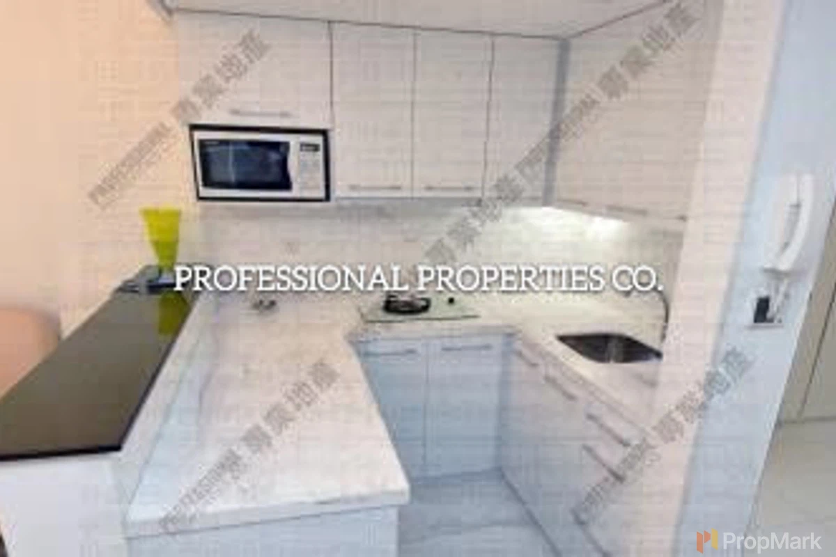 Convention Plaza Apartments - Photo 1