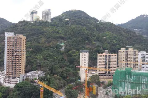 J Residence - Photo 3