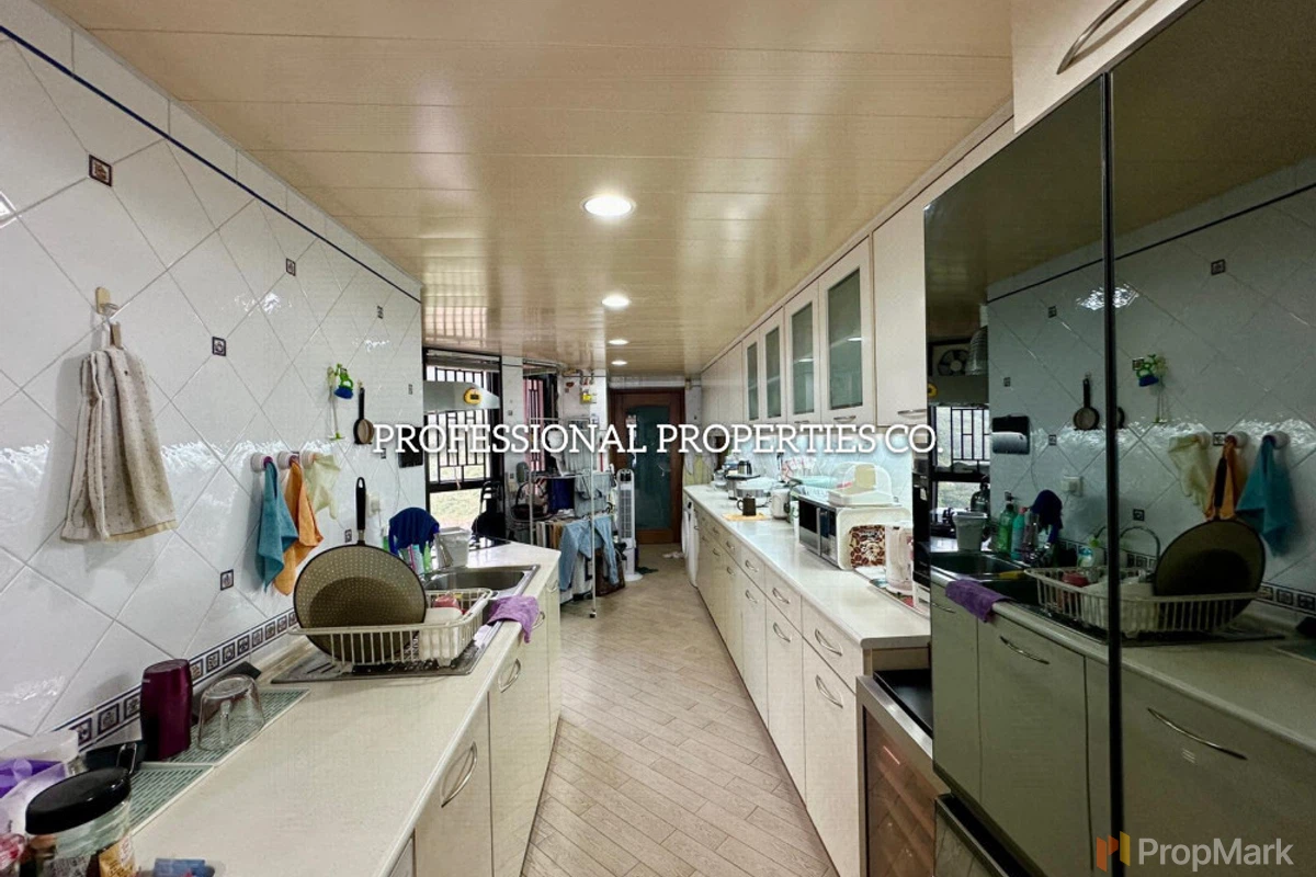 Pacific View - Photo 9