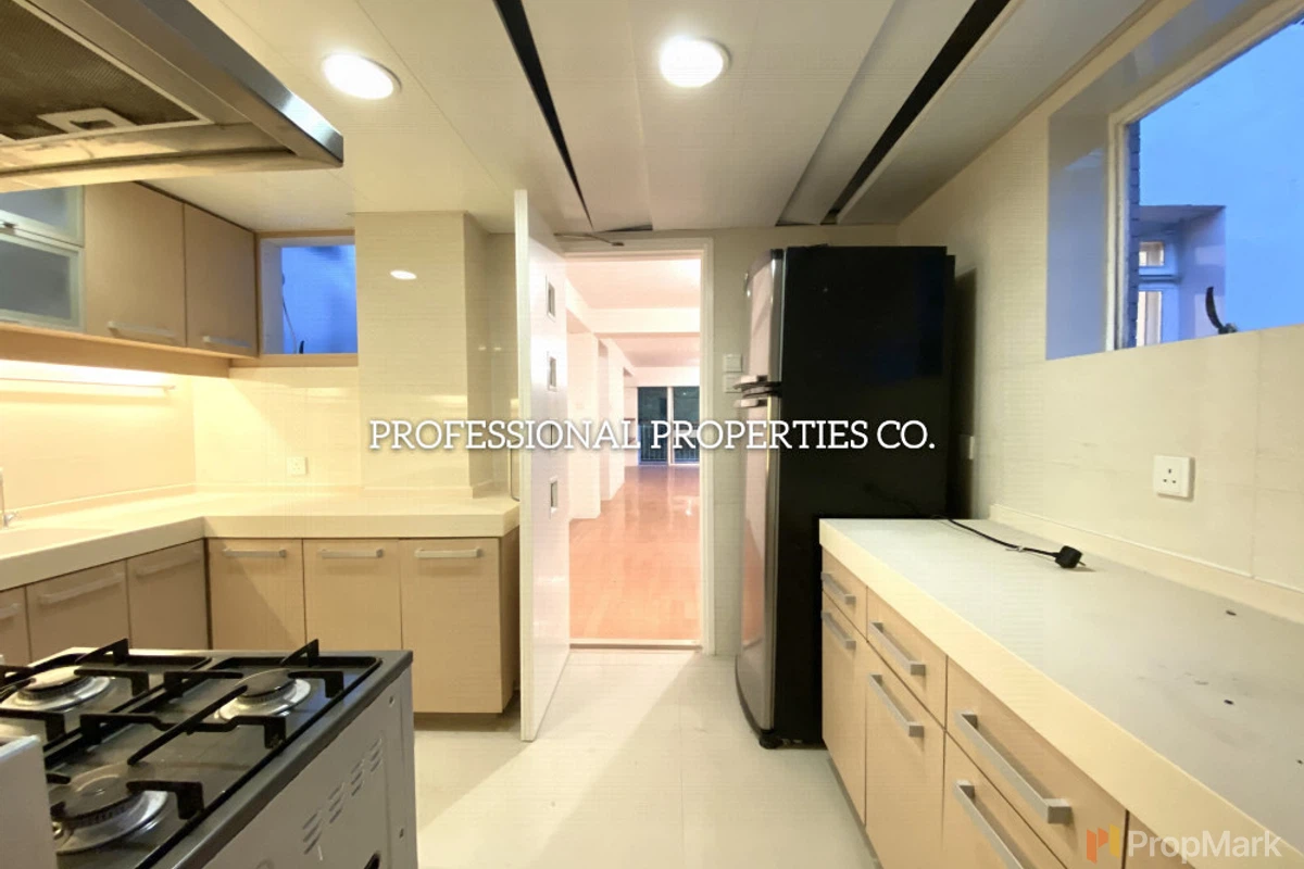 Unicorn Gardens - Photo 22