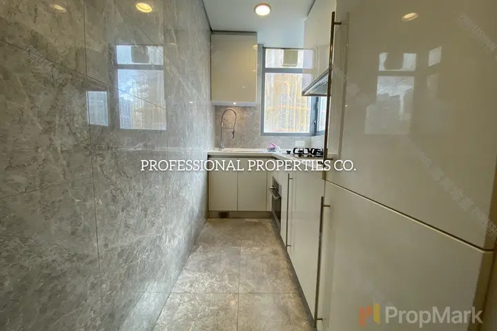 One Pacific Heights - Photo 5