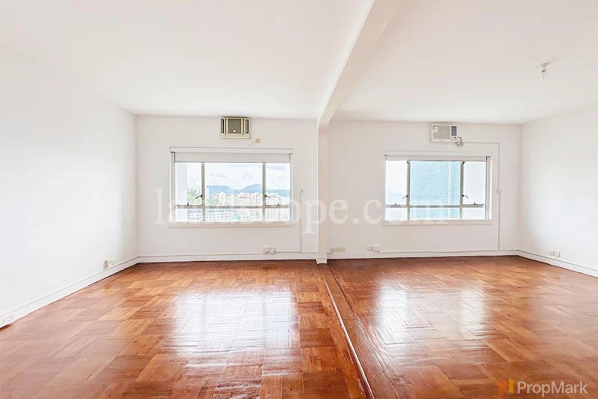 Ocean View - Photo 4