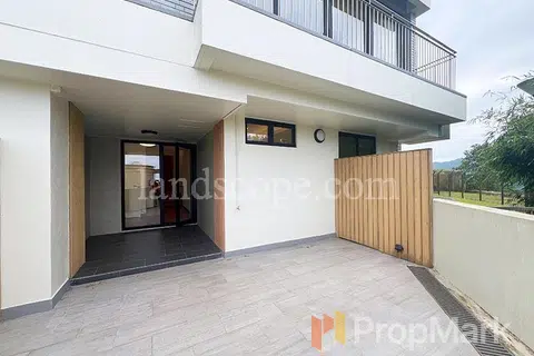 Undercliff - Photo 2