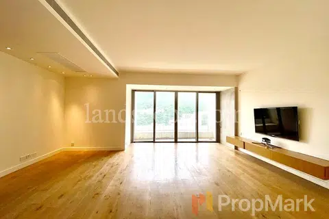 Bellevue Court - Photo 3