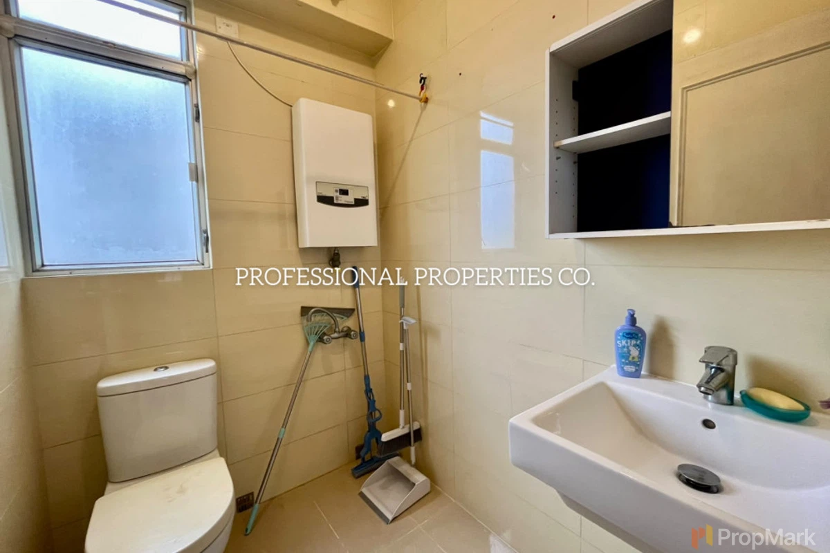 Sherwood Court - Photo 11