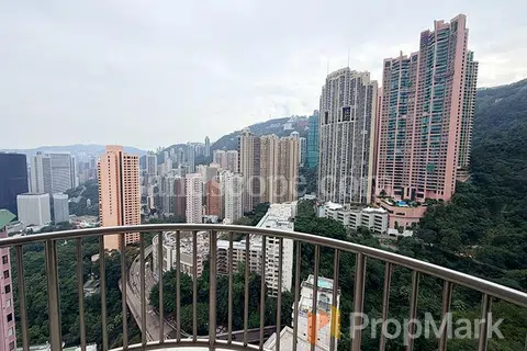 Yukon Court - Photo 1