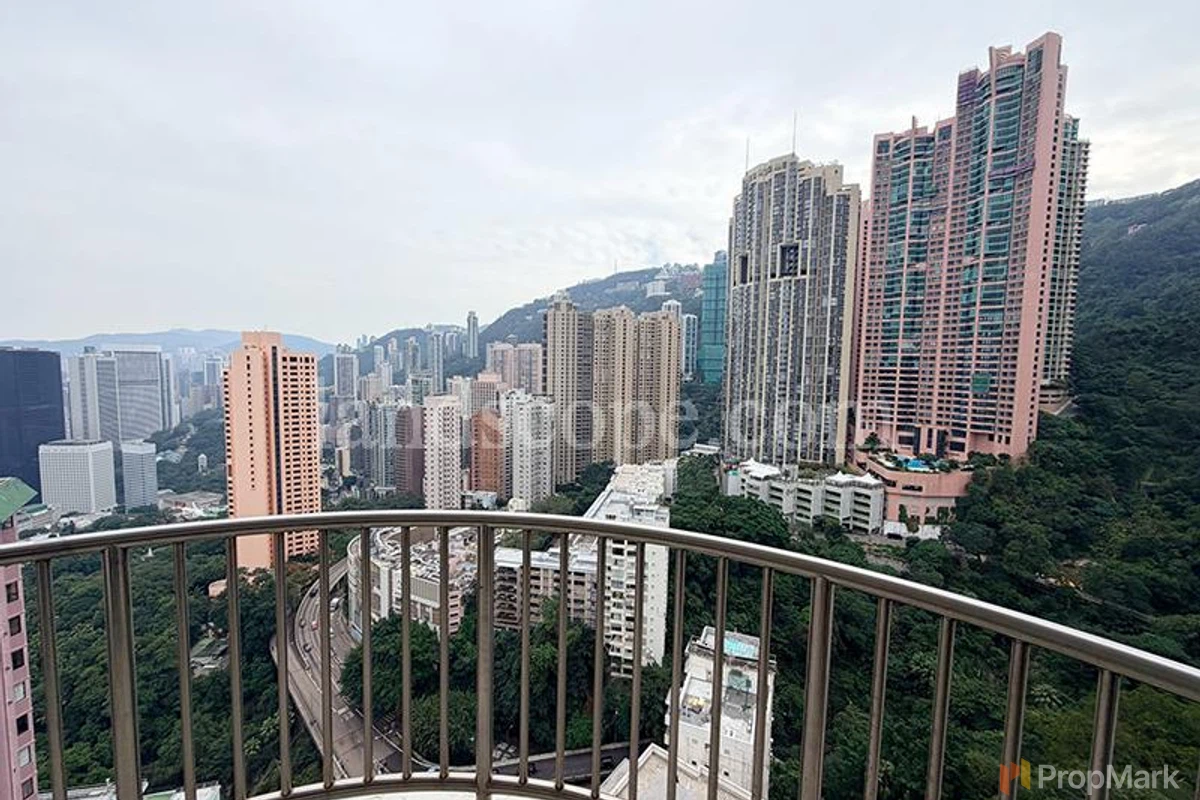 Yukon Court - Photo 1