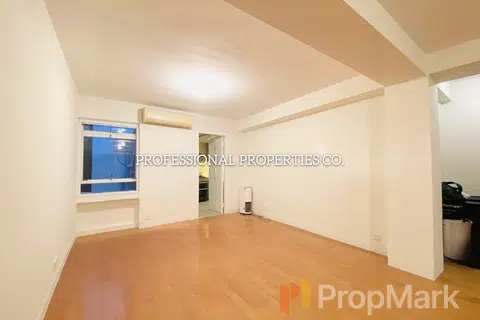 Unicorn Gardens - Photo 5