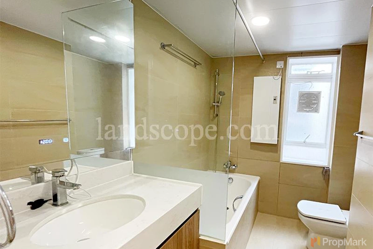 Unicorn Gardens - Photo 6