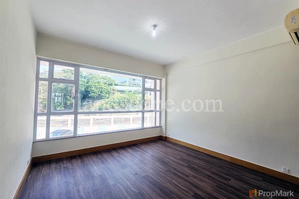 Riviera Apartments - Photo 10