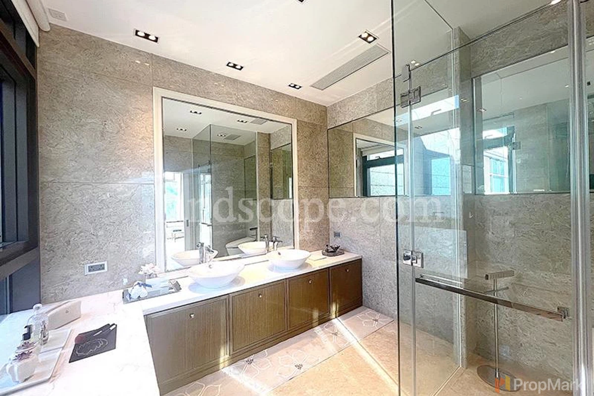 Shouson Peak - Photo 6