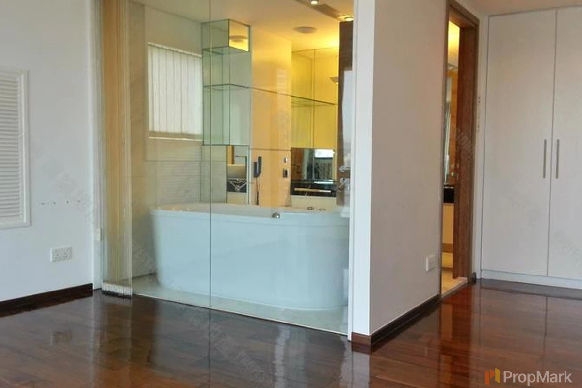 CentreStage - Photo 7