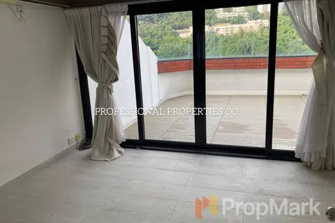 3 Consort Rise - Photo