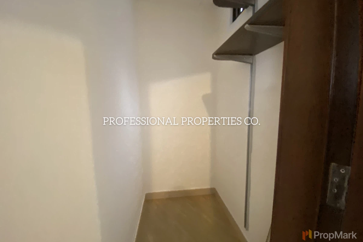 The Somerset - Photo 25