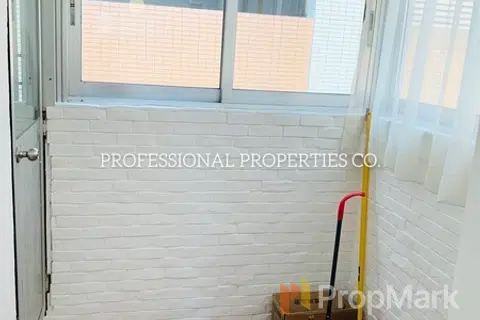 Silverstone Mansion - Photo 3