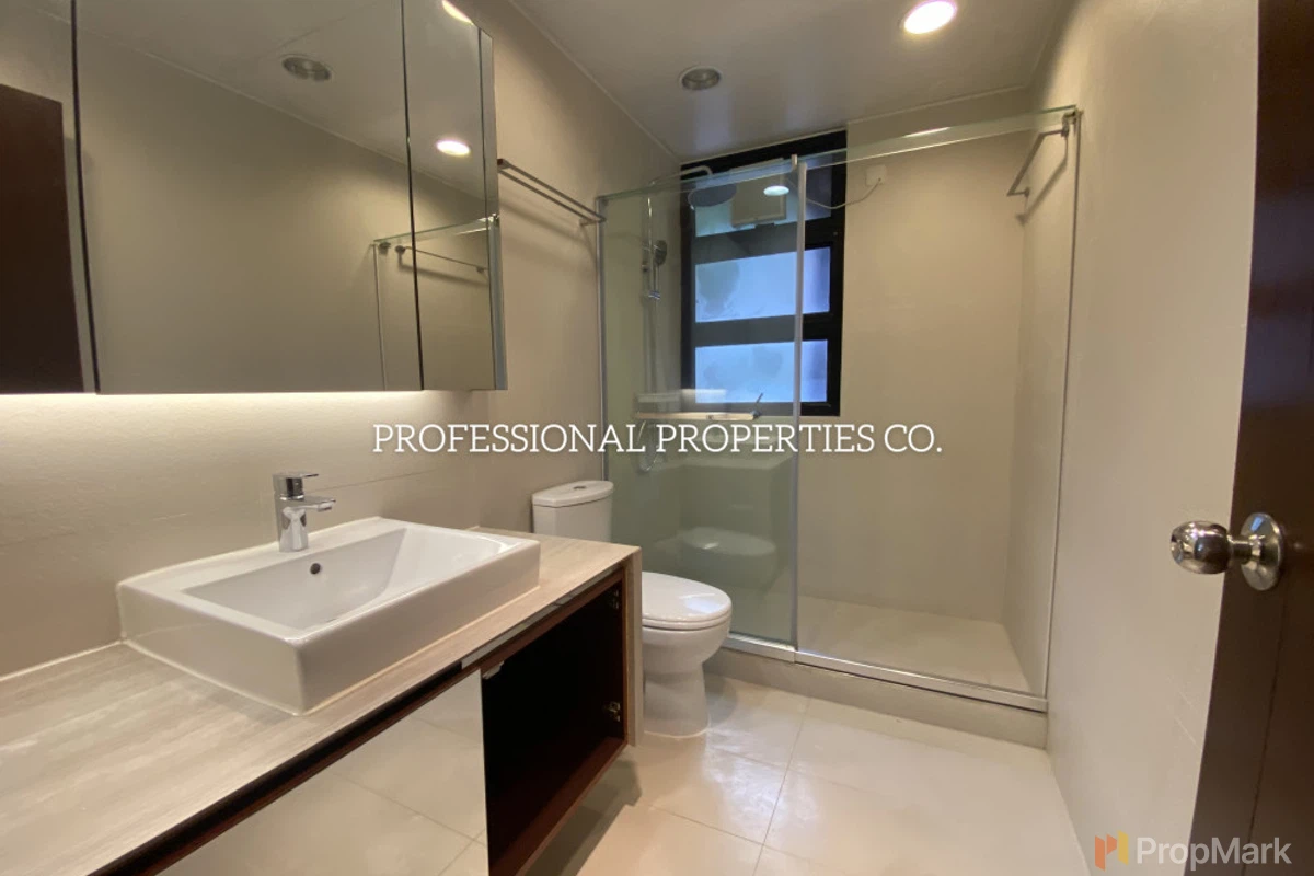 The Somerset - Photo 26