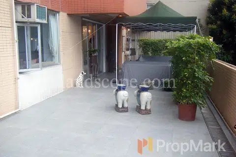 Kenville Building - Photo 4