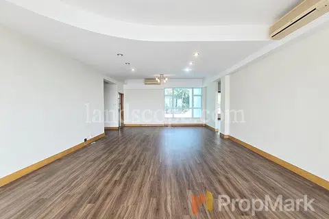 Riviera Apartments - Photo 4