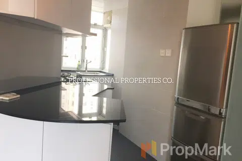 May Mansion - Photo 3