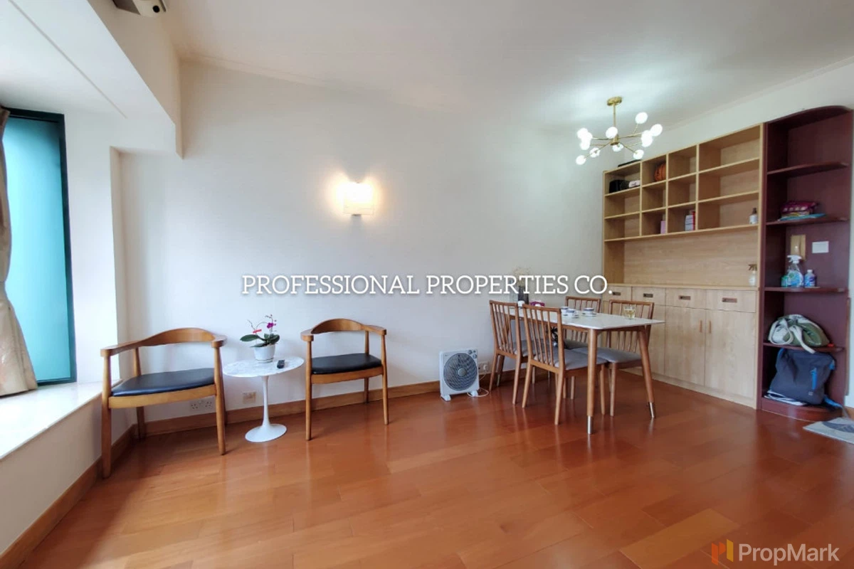 Manhattan Heights - Photo 1