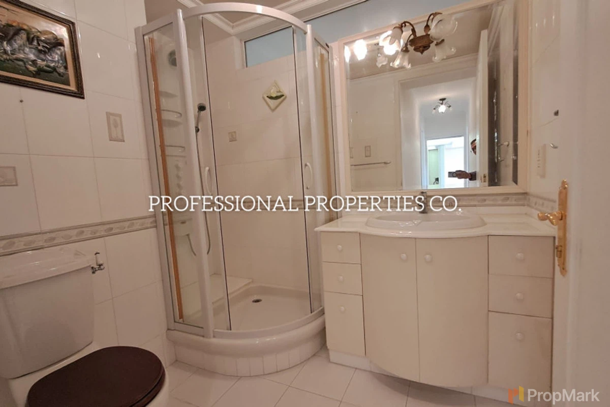 South Bay Towers - Photo 17