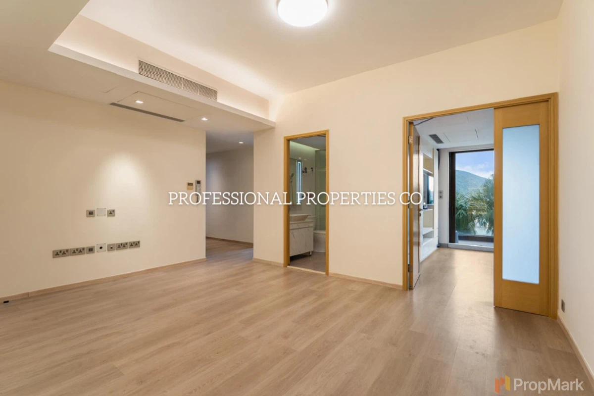 The Beachfront - Photo 16