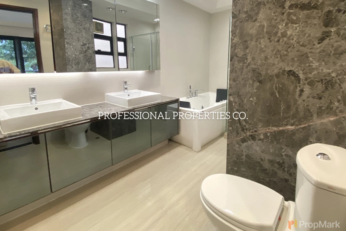 The Somerset - Photo 21