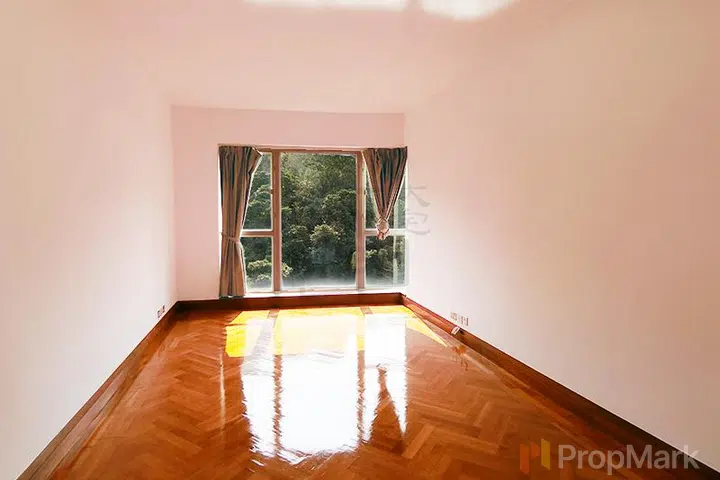 StarCrest - Photo