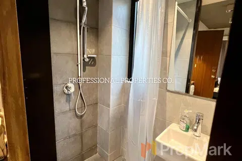 Wo On Building - Photo 5