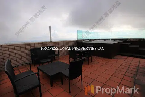 Chelsea Court - Photo