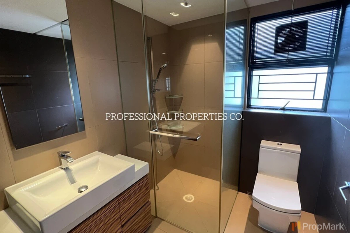 Flora Garden - Photo 1