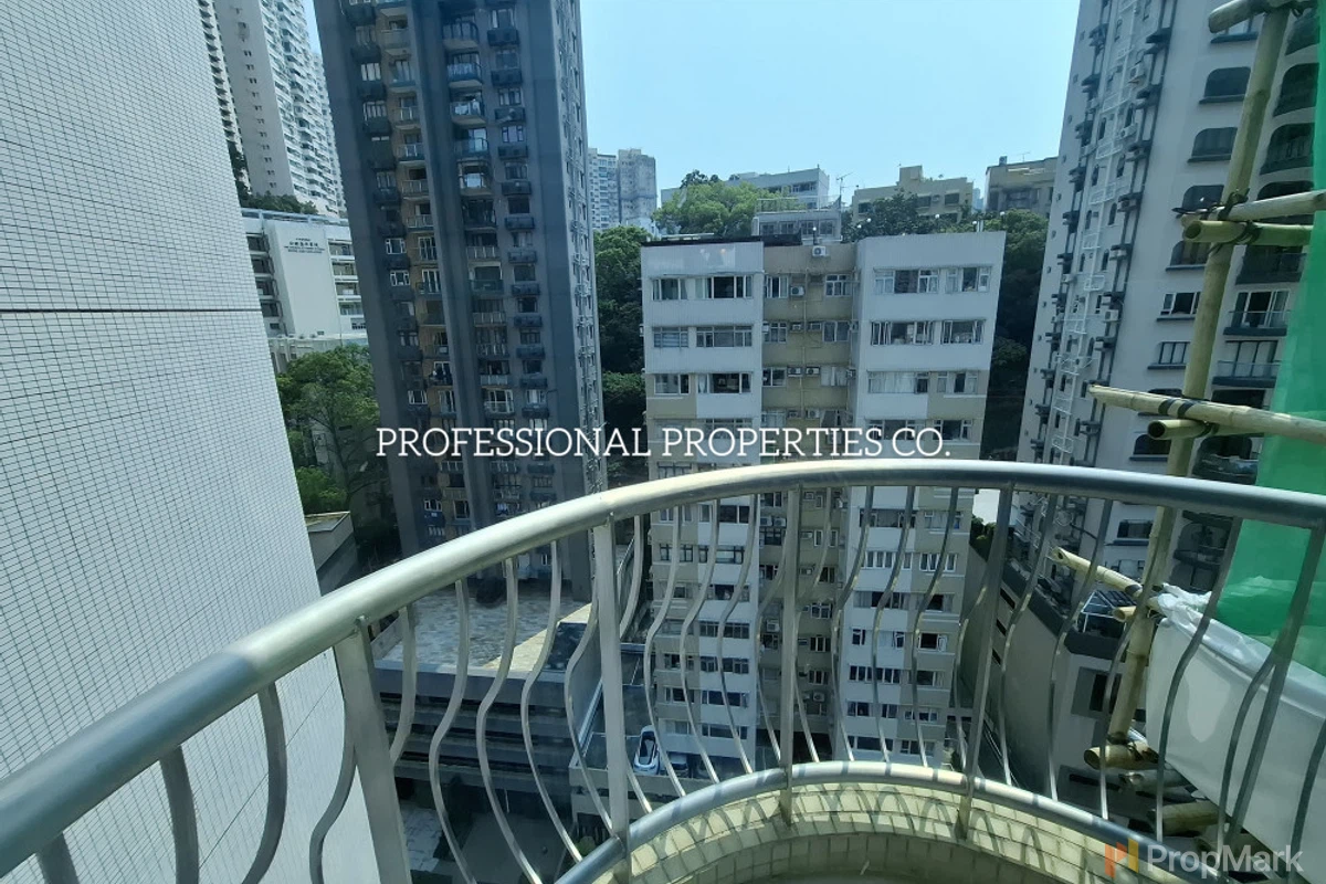 Sunrise Court - Photo 4